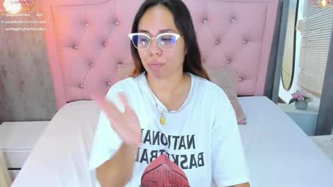 L I S S A  online show from 02-12-26, 03:12