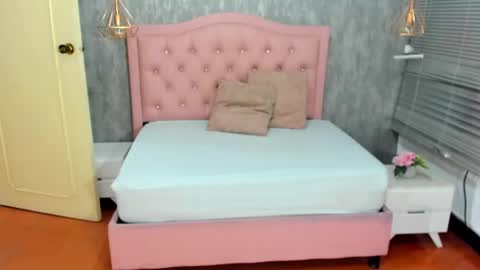 Snapshot of lissa_jhonsoon chatting on 05-12-26, 03:03 L I S S A online show from 05-12-26, 03:03