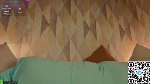 Snapshot of lissa_kitsune chatting on 07-10-26, 01:10 Lissa online show from 07-10-26, 01:10