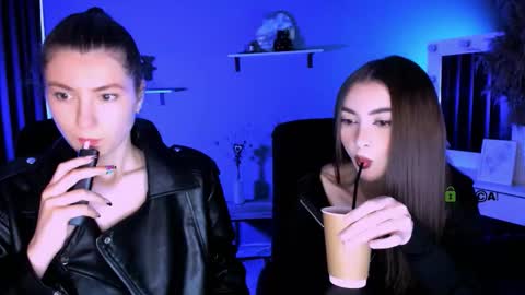 lissa_night online show from 09-24-25, 12:52