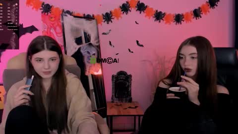 lissa_night online show from 10-28-25, 08:22