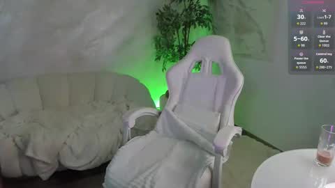 Snapshot of lissababe11 chatting on 02-15-26, 08:27 Alexa online show from 02-15-26, 08:27