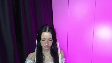 Snapshot of lissaelison chatting on 11-04-25, 11:37 lissaelison online show from 11-04-25, 11:37