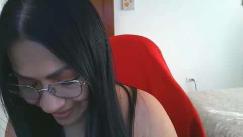 Snapshot of lissafeethot chatting on 02-17-26, 10:27 Lissafeethot online show from 02-17-26, 10:27