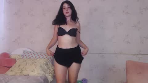 Alice Dont forget to thumbs up its very important  online show from 07-27-26, 07:37