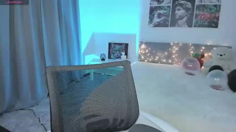 lissameoww online show from 10-31-25, 01:39