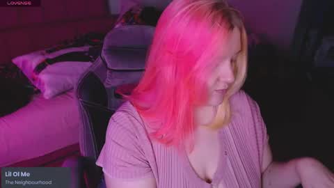 Snapshot of lissamuff chatting on 05-24-26, 05:29 Lissa online show from 05-24-26, 05:29