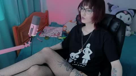 Snapshot of lissaros chatting on 06-04-26, 12:00 lissaros online show from 06-04-26, 12:00