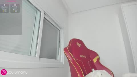 Snapshot of lissella chatting on 09-19-25, 12:02 Lis online show from 09-19-25, 12:02