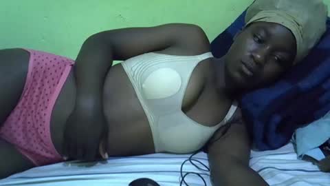 lisssa01 online show from 09-14-25, 04:11