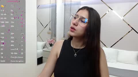 Lita online show from 01-03-25, 01:47