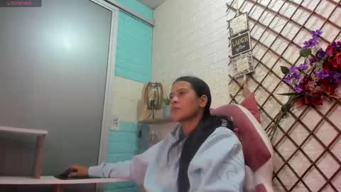 VANESSA online show from 04-26-26, 12:03