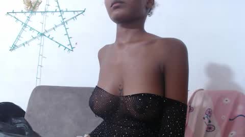 litte_ebonyx online show from 03-08-26, 02:04