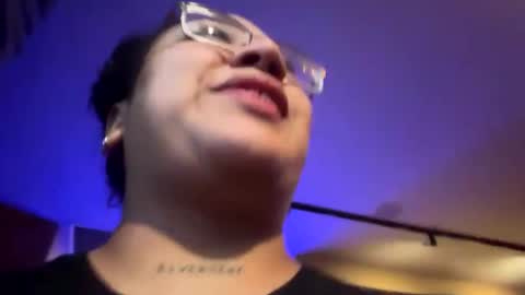 Snapshot of littldeath chatting on 01-18-25, 01:08 littldeath online show from 01-18-25, 01:08