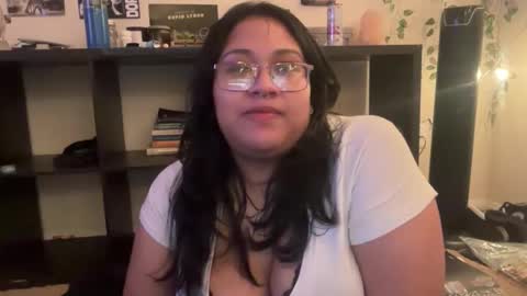 Snapshot of littldeath chatting on 10-23-25, 06:02 littldeath online show from 10-23-25, 06:02