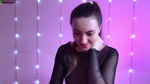 Tina online show from 02-25-26, 08:02