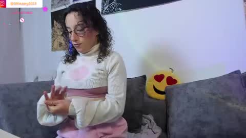 Snapshot of little__ammy chatting on 06-11-26, 11:14 little__ammy online show from 06-11-26, 11:14