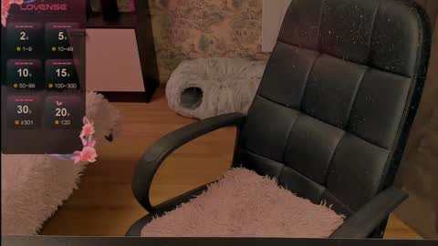 little__boss online show from 01-28-25, 03:25