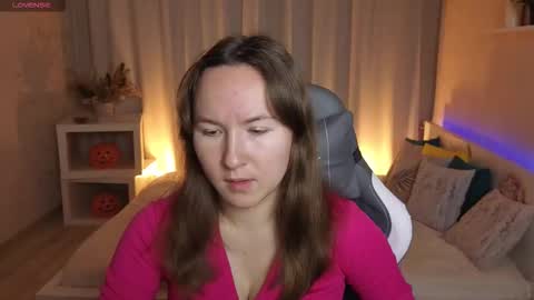 Snapshot of little_doll_meow chatting on 11-10-25, 03:27 Alexandra online show from 11-10-25, 03:27