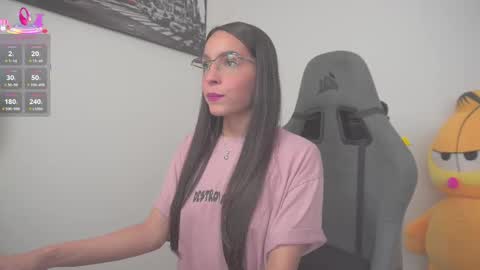 Help me reach 100 likes online show from 09-08-25, 07:13