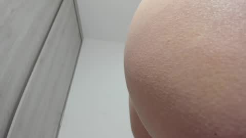 Snapshot of little_emily66 chatting on 07-11-26, 10:33 Emily online show from 07-11-26, 10:33