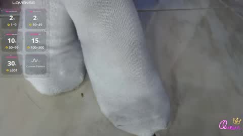 Snapshot of little_mars1 chatting on 05-19-26, 06:03 Misstress Martina online show from 05-19-26, 06:03