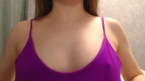 Mia   Im online every day 1530 PM in New York  2030 PM in London online show from 02-12-25, 07:56