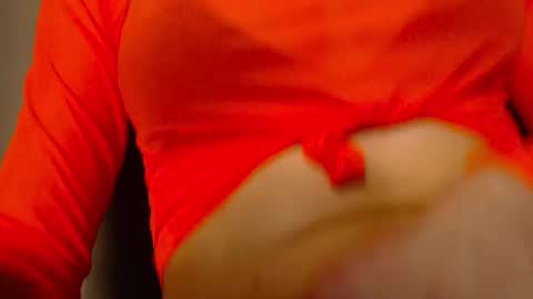 Mia   Im online every day 1530 PM in New York  2030 PM in London online show from 11-17-25, 08:58