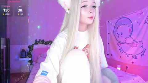 Snapshot of little_misaki chatting on 08-07-26, 09:17 Maria online show from 08-07-26, 09:17
