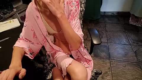 Snapshot of little_savage chatting on 03-04-26, 10:05 little_savage online show from 03-04-26, 10:05