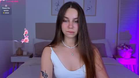 little_siin online show from 06-25-26, 09:19