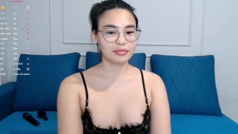 Kwan online show from 06-28-26, 10:43