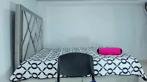 Abbie online show from 02-12-25, 03:40