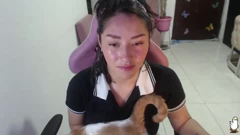 Snapshot of littleangelx_m chatting on 07-11-26, 10:07 Daniela online show from 07-11-26, 10:07