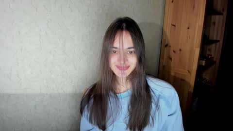 littleashleyy online show from 11-22-25, 10:53