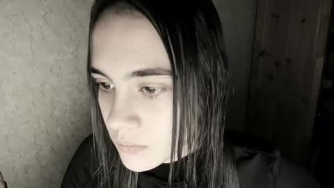 Snapshot of littleashleyy chatting on 12-21-25, 02:24 littleashleyy online show from 12-21-25, 02:24