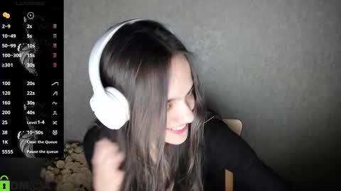 Snapshot of littleashleyy chatting on 01-18-26, 05:39 littleashleyy online show from 01-18-26, 05:39