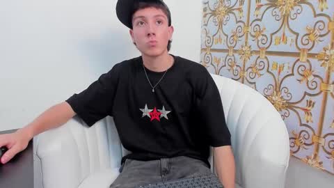 DANNY online show from 11-26-25, 07:15