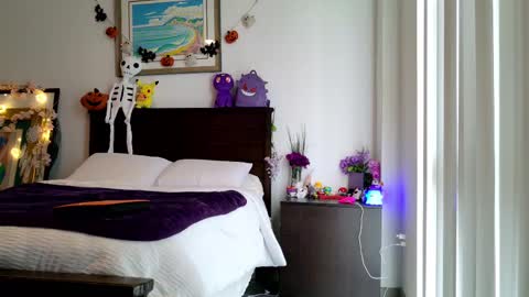 Snapshot of littledeathtrap chatting on 09-20-25, 07:04 littledeathtrap online show from 09-20-25, 07:04