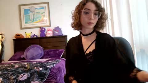 Snapshot of littledeathtrap chatting on 11-30-25, 09:41 littledeathtrap online show from 11-30-25, 09:41