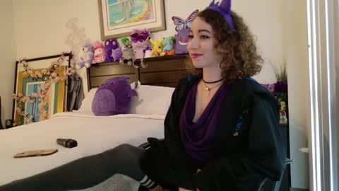 Snapshot of littledeathtrap chatting on 02-28-26, 09:49 littledeathtrap online show from 02-28-26, 09:49