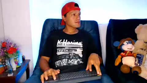 Snapshot of littledicklatin chatting on 07-14-26, 03:00 Manu online show from 07-14-26, 03:00