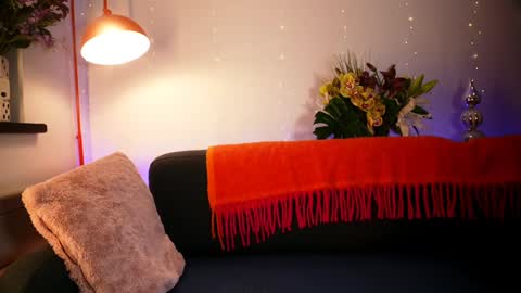 Snapshot of littlee33 chatting on 01-17-26, 09:29 Emily Hill online show from 01-17-26, 09:29