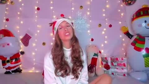 littlee_emma_ online show from 12-30-24, 09:16