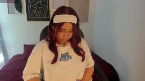 Snapshot of littlee_red chatting on 01-05-26, 08:23 Angel online show from 01-05-26, 08:23