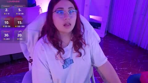 Snapshot of littlee_red chatting on 02-02-26, 09:35 Angel online show from 02-02-26, 09:35