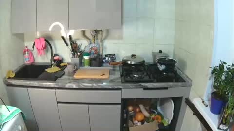 Snapshot of littlehappines chatting on 11-19-25, 09:26 littlehappines online show from 11-19-25, 09:26