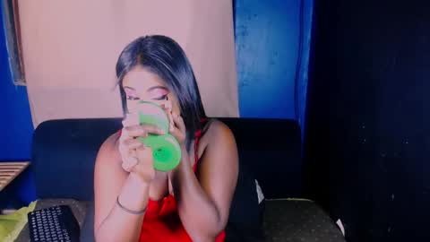 littleindianmilf online show from 04-28-26, 05:34