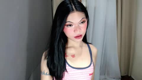 littlelace_ online show from 03-18-26, 09:40