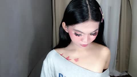 littlelace_ online show from 05-15-26, 11:01